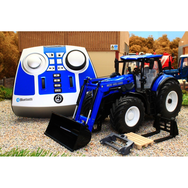 6798 Siku Radio Controlled New Holland T7.315 4wd Tractor with front loader complete with hand controller