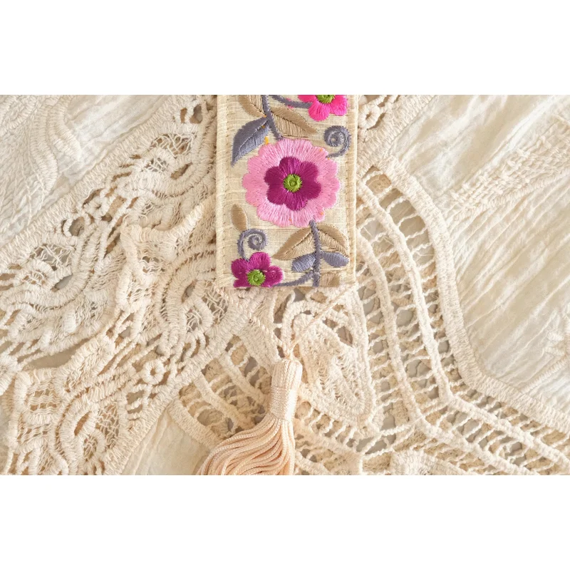 Buttercup Light – Handmade Embroidered Bookmark