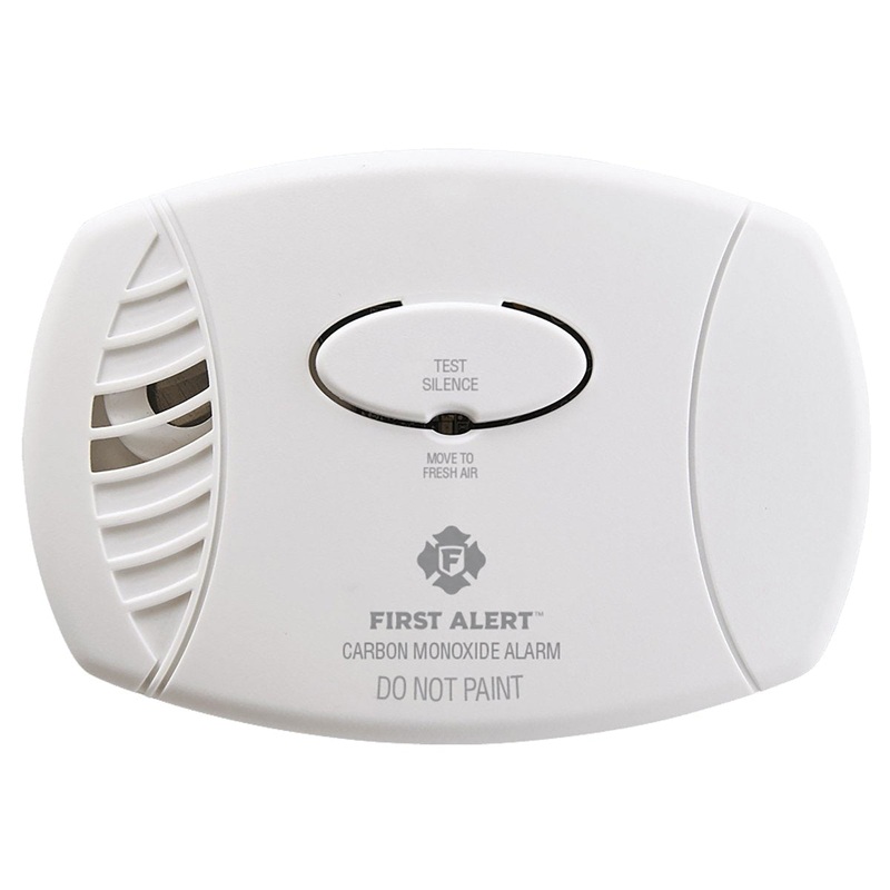 FIRST ALERT CO400 Carbon Monoxide Alarm, 9 V Battery Power Source, Electrochemical CO Sensor, Audible, Visual Alarm