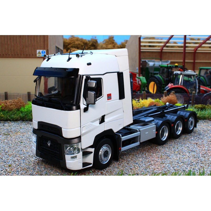MM2237-01 Marge Models Renault Truck with Meiller Hook-lift in White