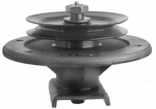 Oregon 82-675 Spindle Assembly for Toro 105-1688 62″ Center