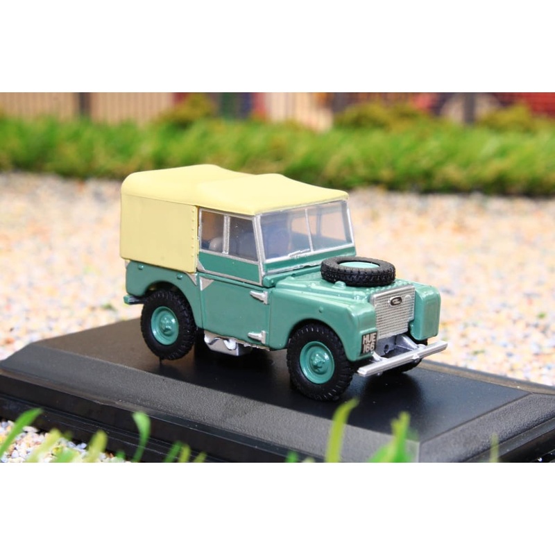 OXF76LAN180001 Oxford Diecast 1:76 Scale Land Rover Series 1 80 inch in Sage Green