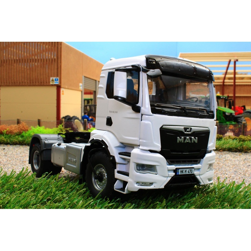 W07652 Wiking MAN TGS 18.510 4x4 2 Axle Lorry Tractor Unit