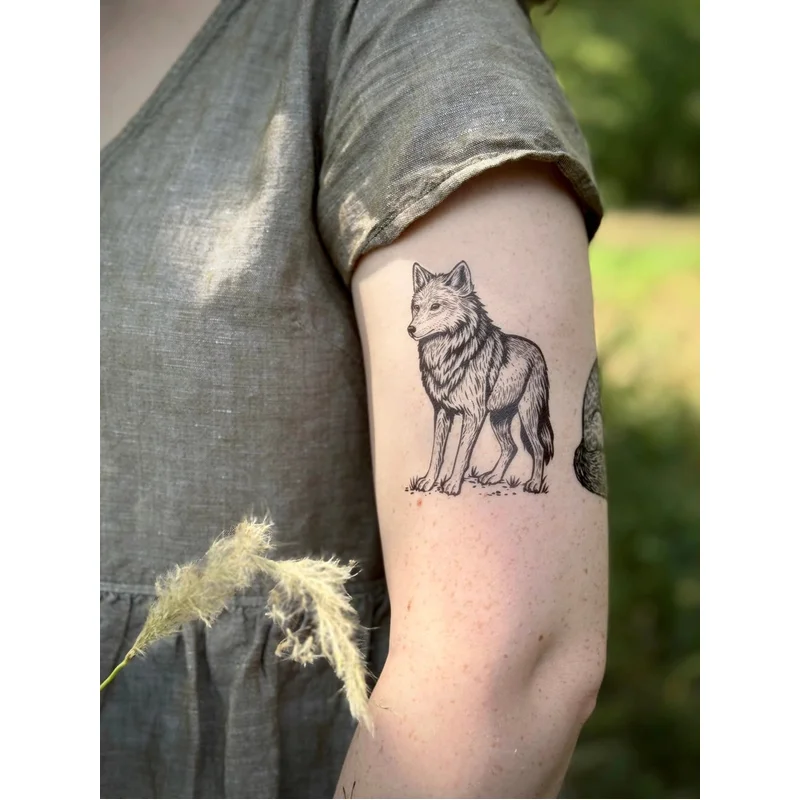Wolf Temporary Tattoo